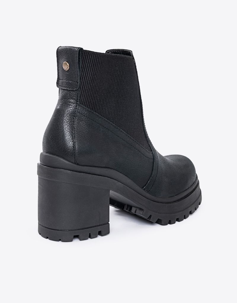BOTA-LOVELY