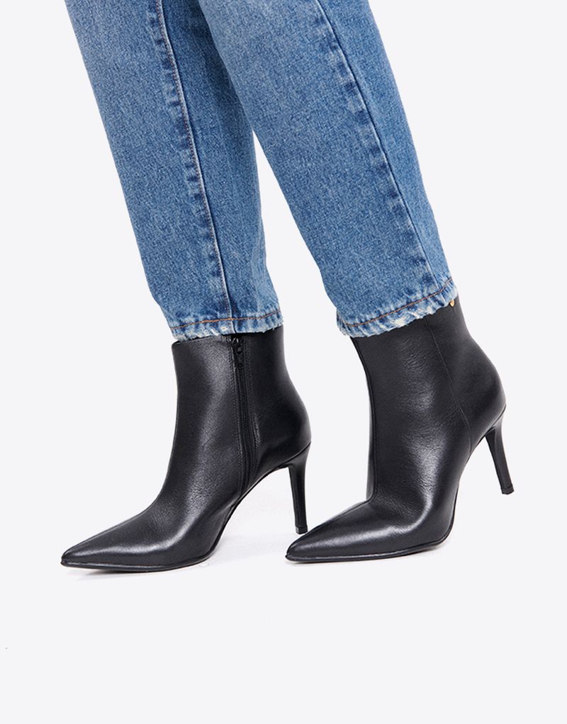 BOTA-LOWEN