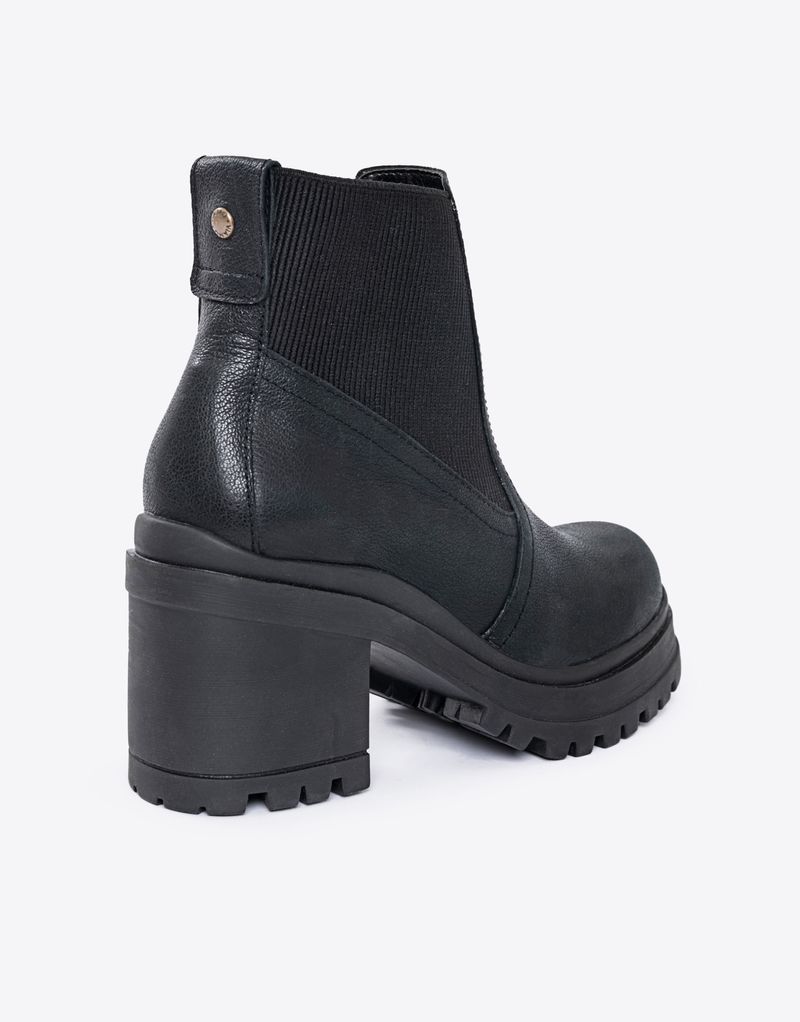 BOTA-LOVELY