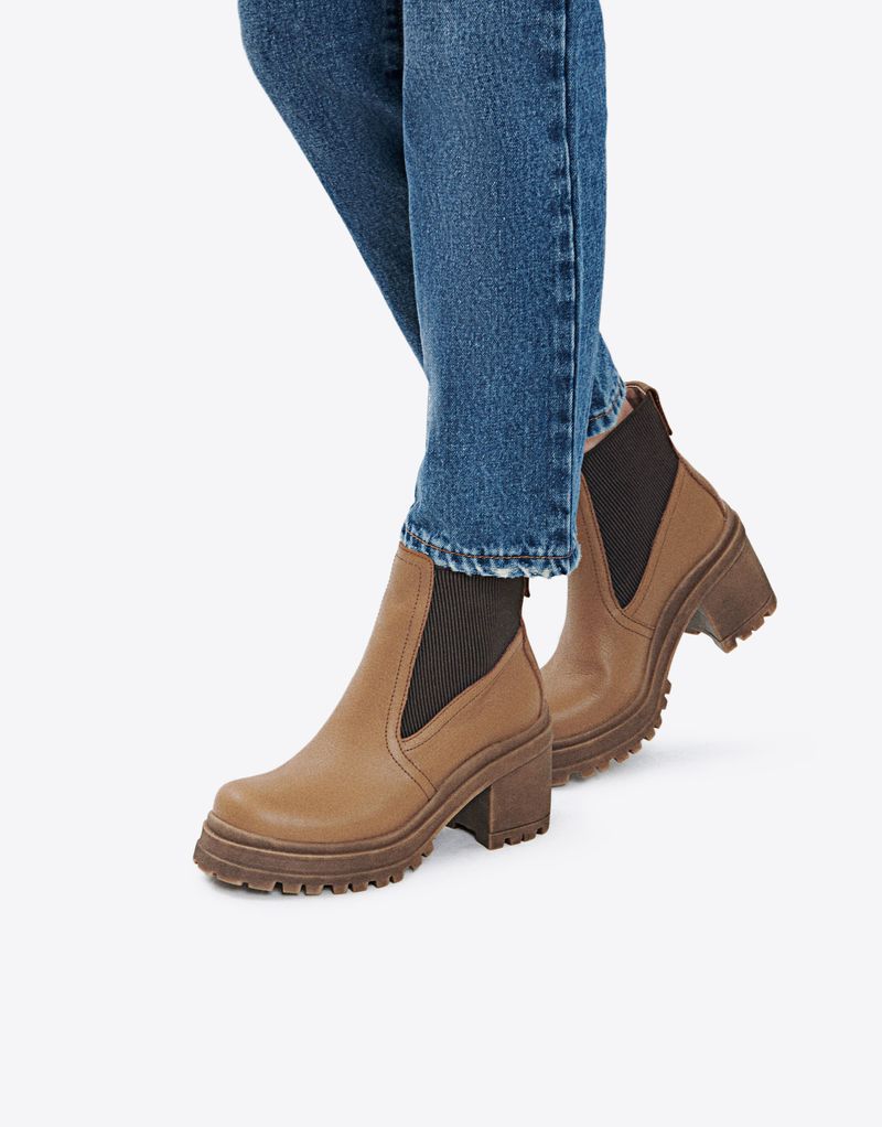 BOTA-LOVELY