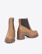 BOTA-LOVELY