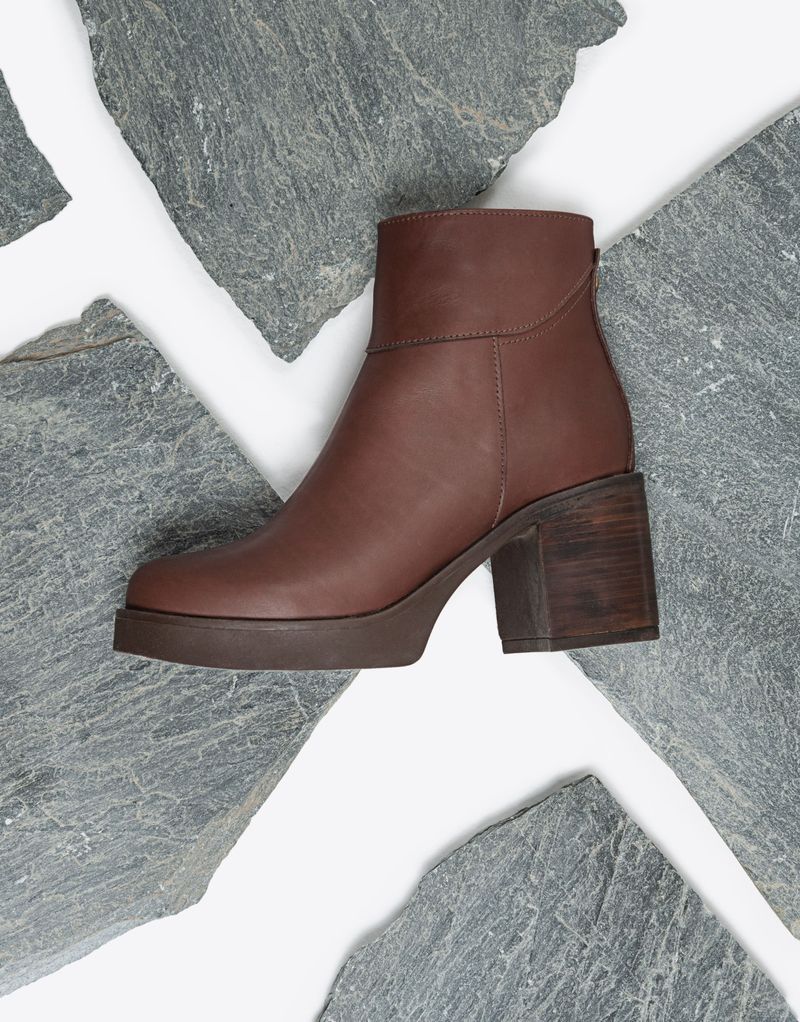 BOTA-LEONORA