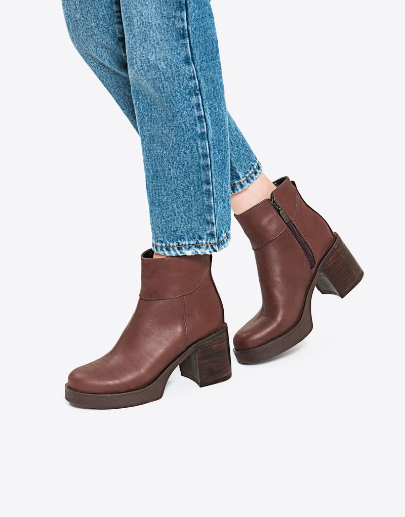 BOTA-LEONORA