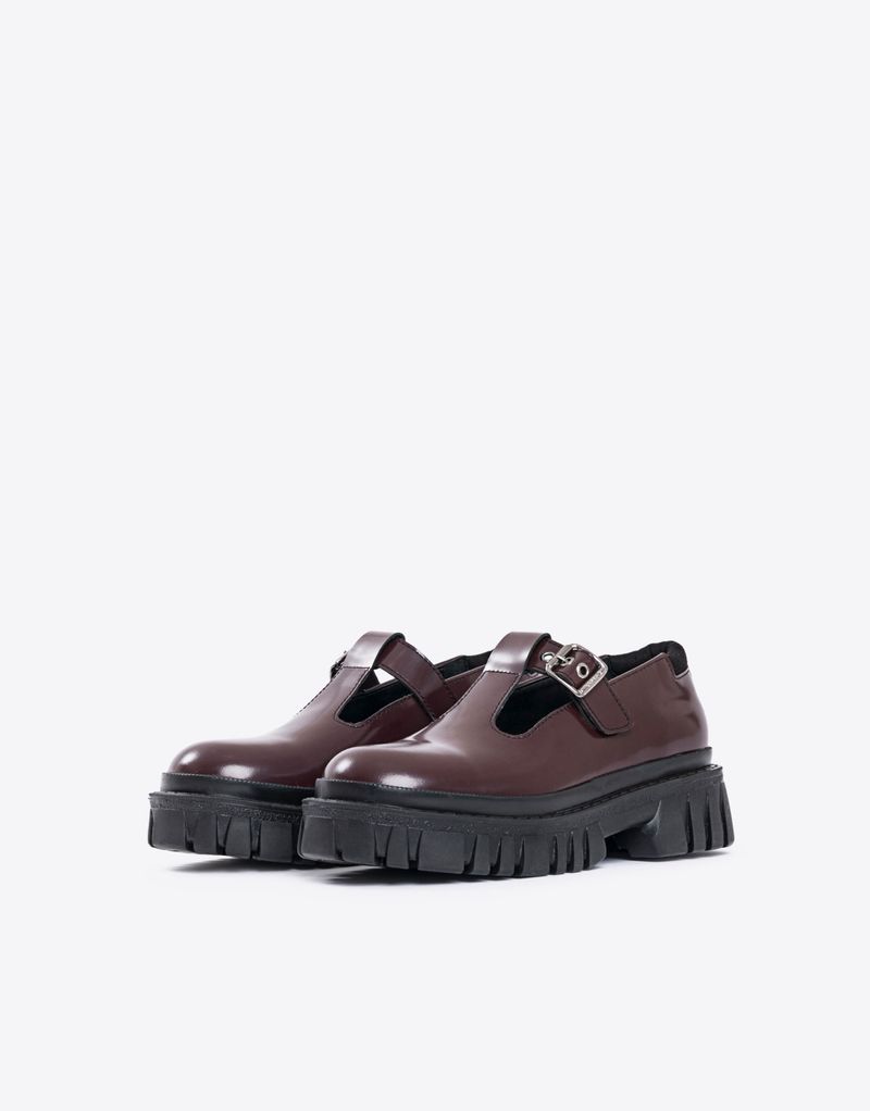 ZAPATO-AMAL